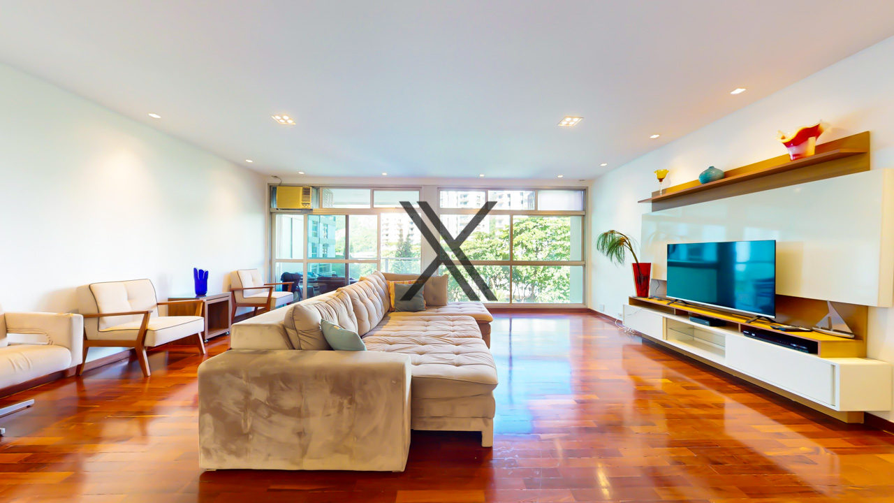 Amplo Apartamento com 4 Quartos em São Conrado